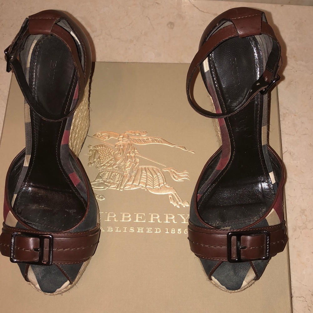 BURBERRY original Sandals